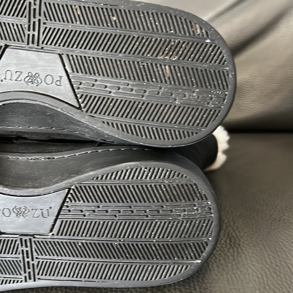 Po-Zu Black Lace-up Winter Boots - Picture 7 of 12